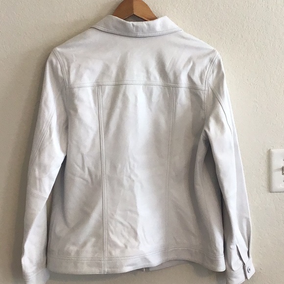 D & Co. Women’s Off White Leather Jacket - Medium NWT - Picture 6 of 7